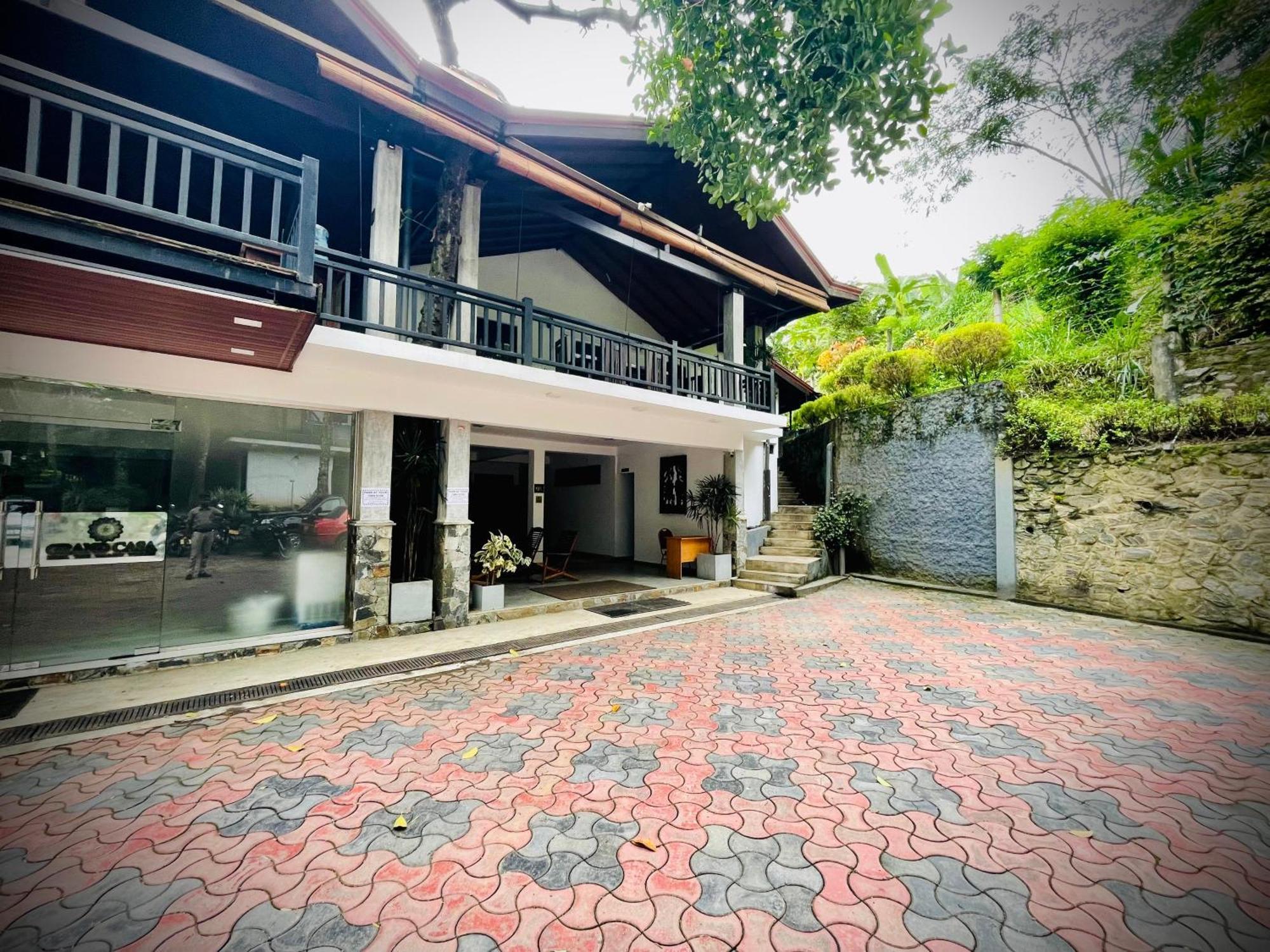Hotel Grand Casa Kandy Esterno foto