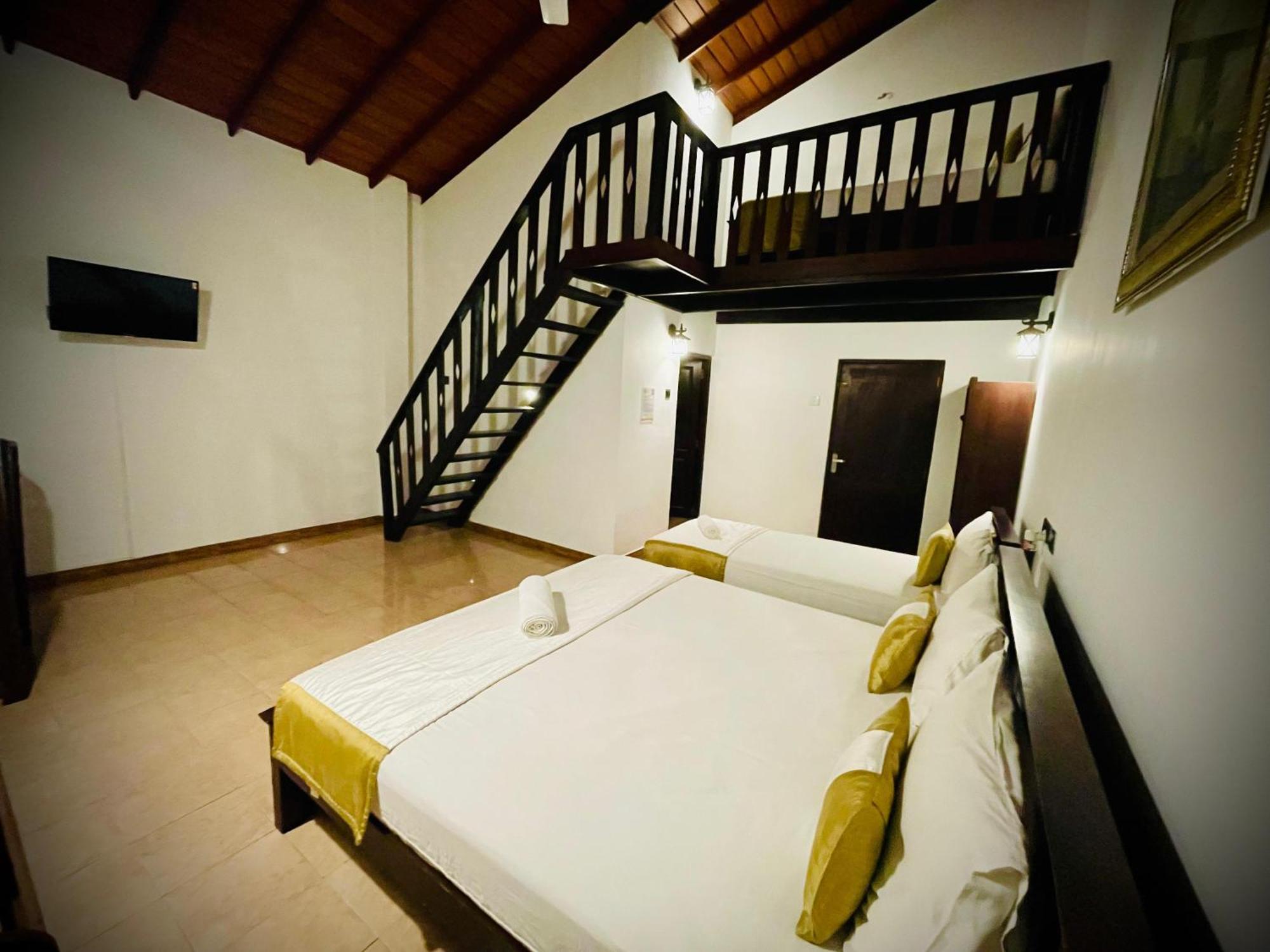 Hotel Grand Casa Kandy Esterno foto