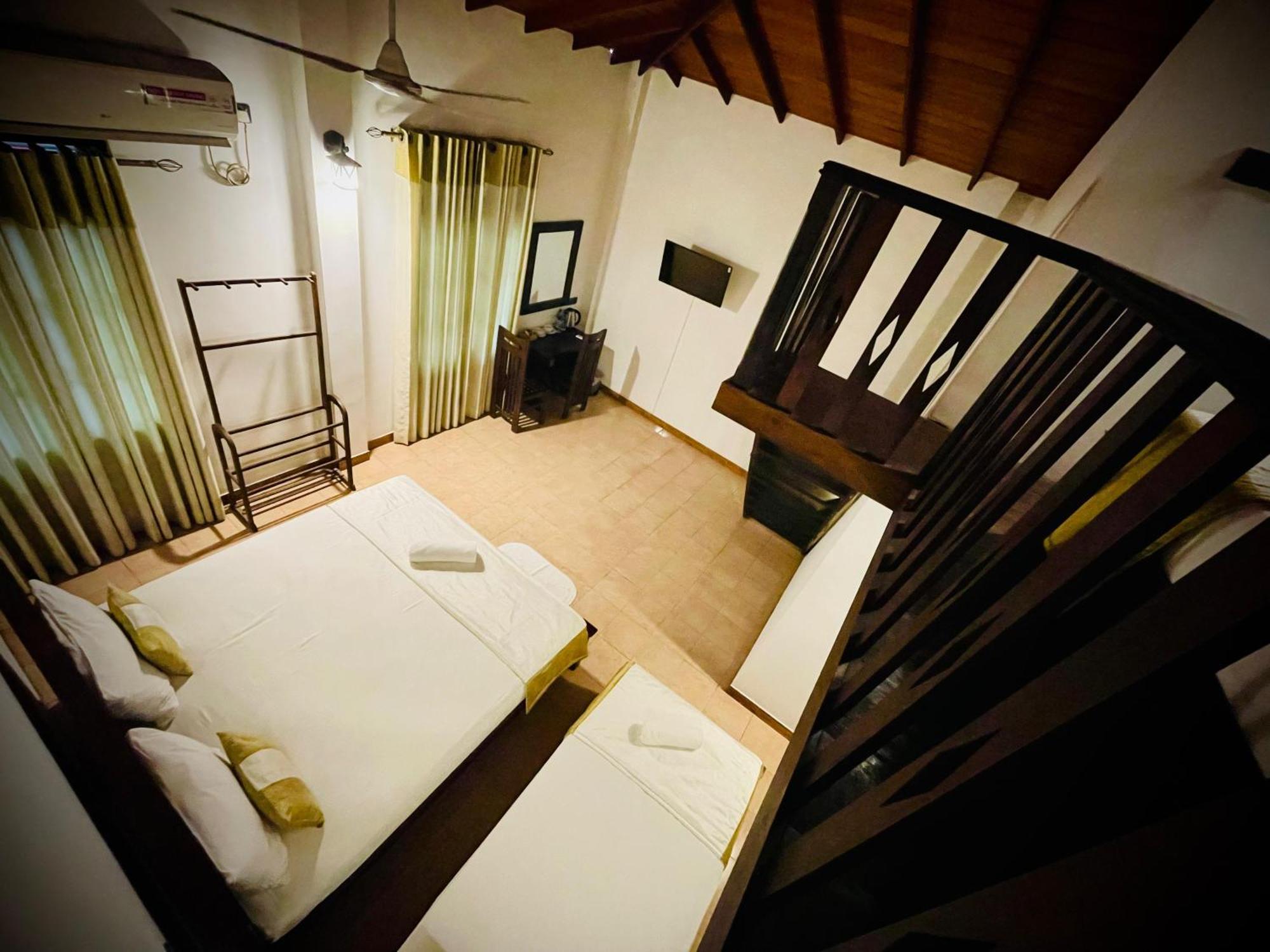 Hotel Grand Casa Kandy Esterno foto